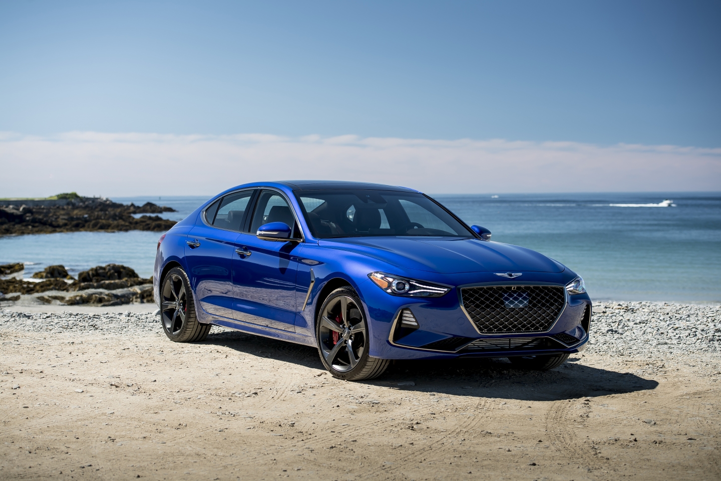 GENESIS G70 ПОЛУЧИЛ ПРЕМИЮ «АВТОМОБИЛЬ ГОДА 2019» ПО ВЕРСИИ ЖУРНАЛА MOTOR  TREND